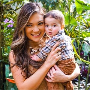 Meet your Posher, Saya